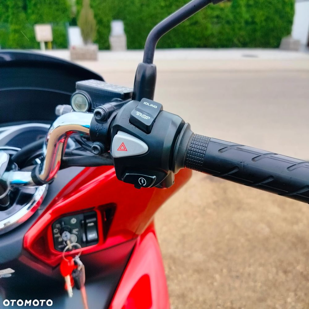 Honda PCX - 11