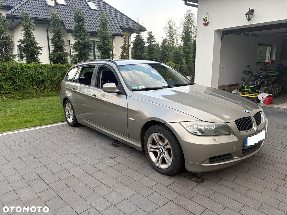 BMW Seria 3 318d DPF - 3