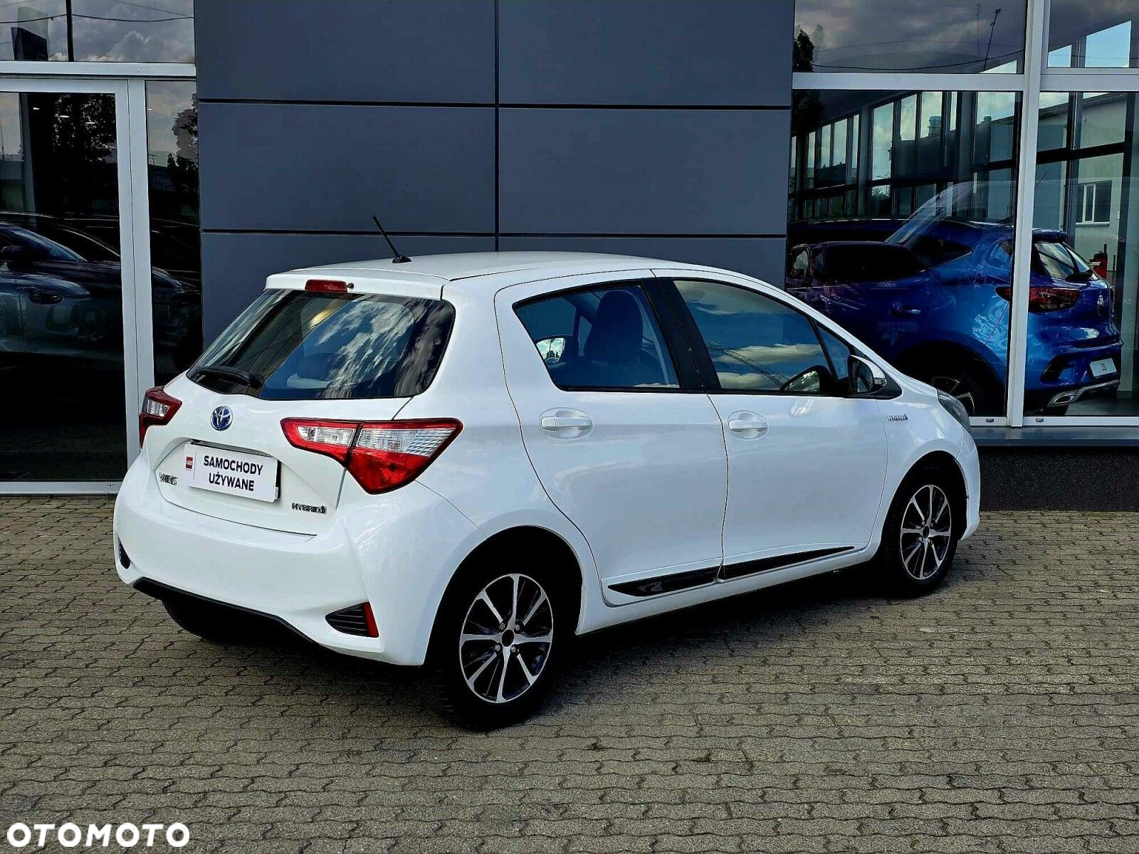 Toyota Yaris - 6
