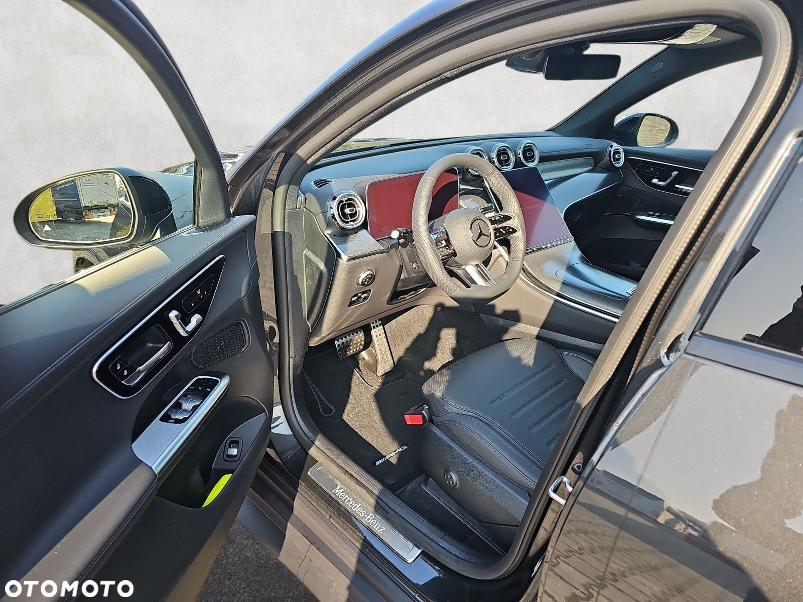 Mercedes-Benz GLC - 10