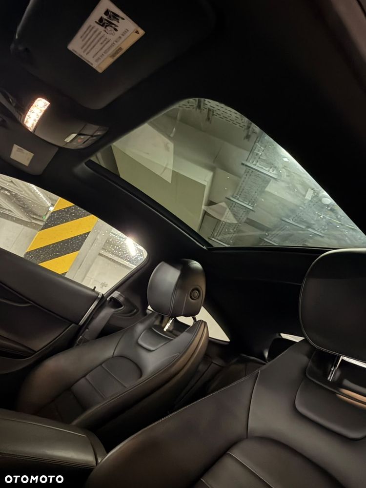 Mercedes-Benz Klasa C 300 9G-TRONIC AMG Line - 31