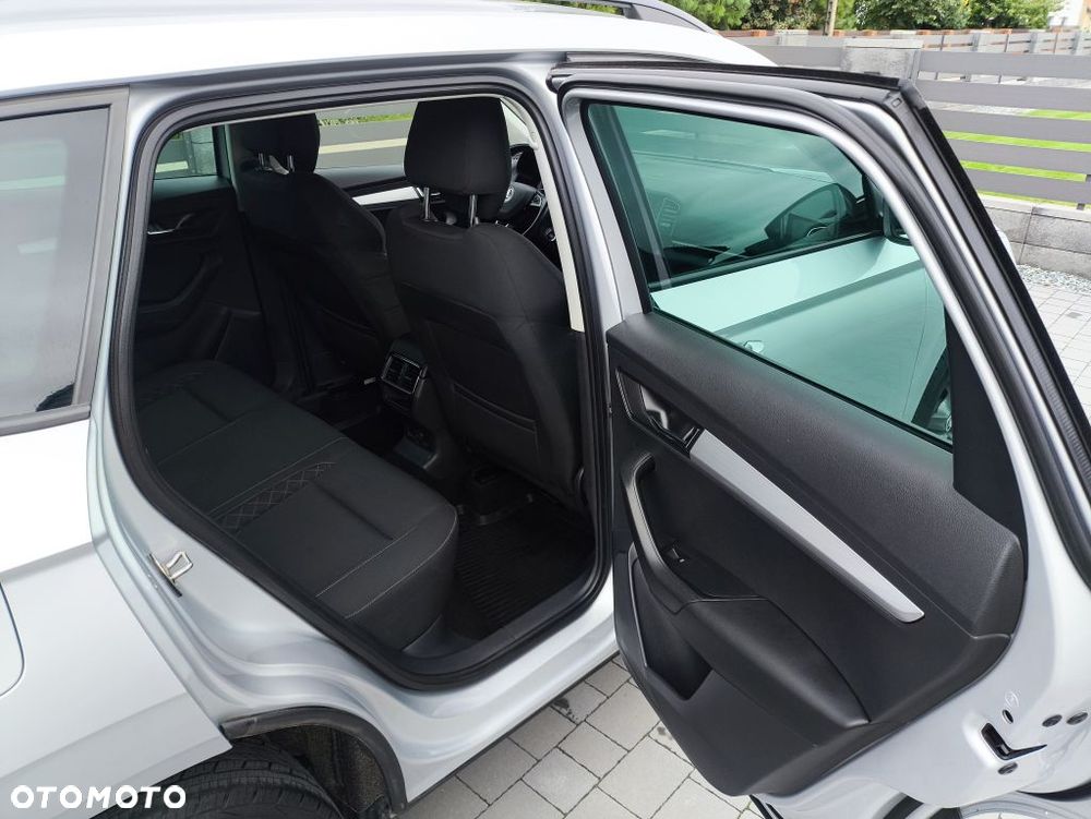 Skoda Karoq 1.6 TDI SCR 4x2 Ambition - 12