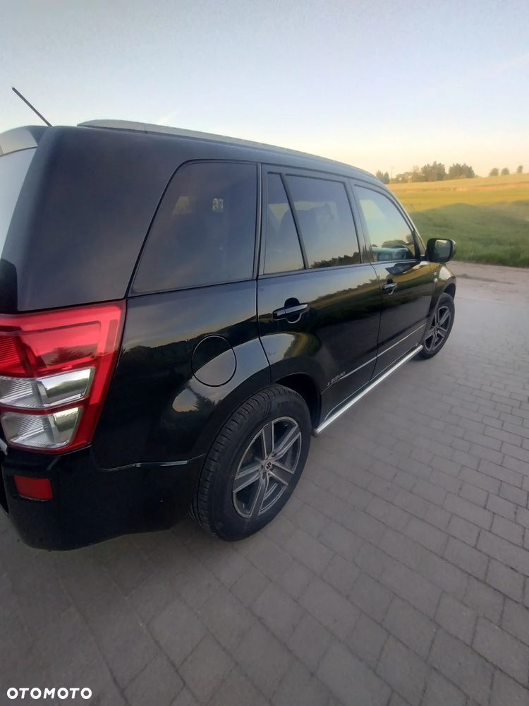 Suzuki Grand Vitara 1.9 DDiS - 6