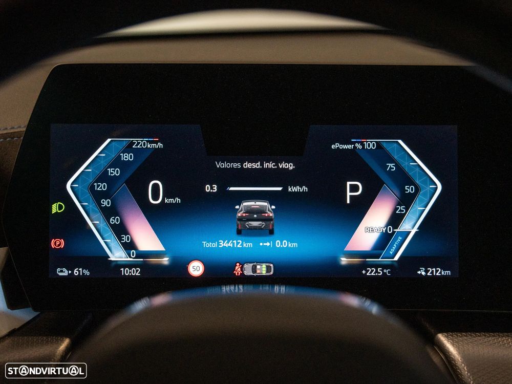 BMW iX2 eDrive20 Pack Desportivo M - 11