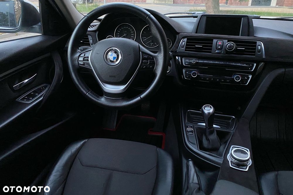 BMW Seria 3 - 31