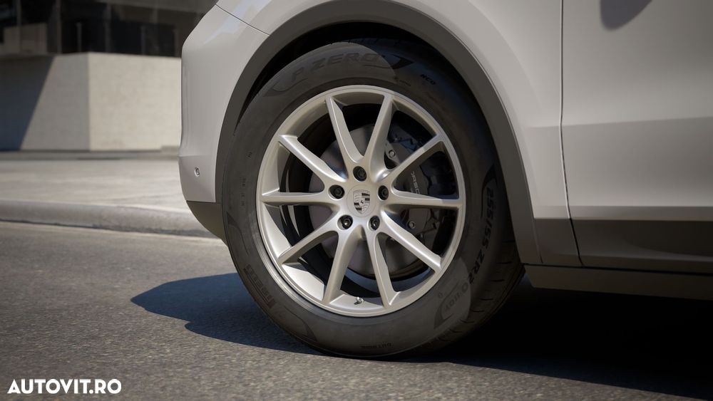 Porsche Cayenne Tiptronic S - 2