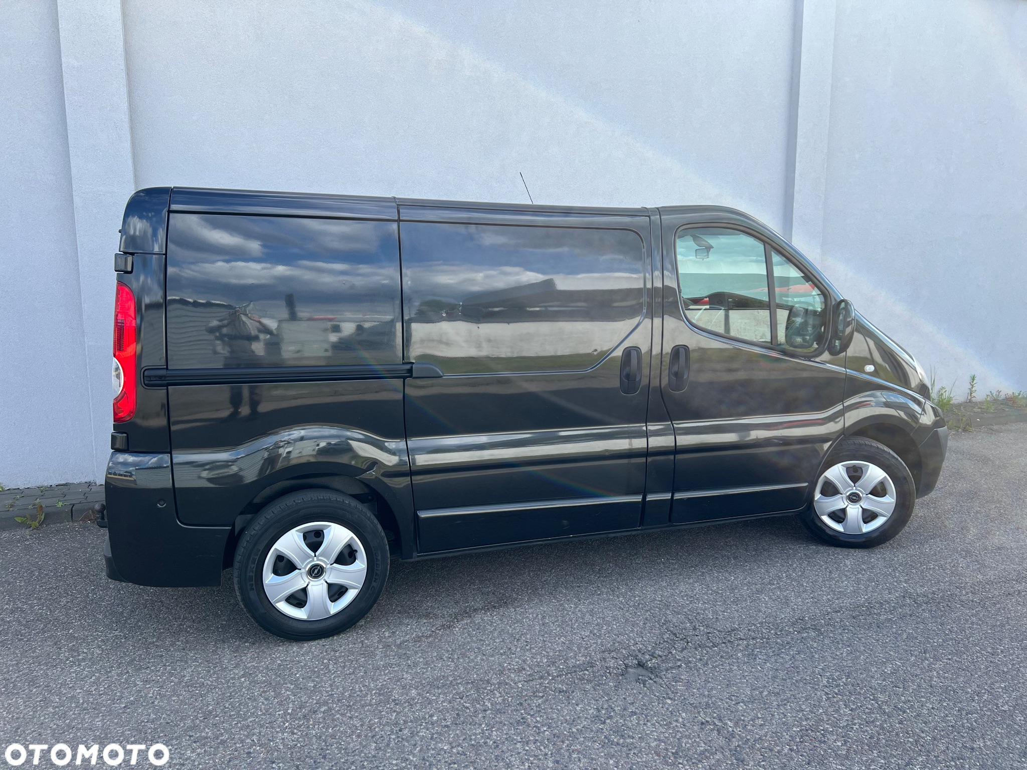 Opel VIVARO - 13