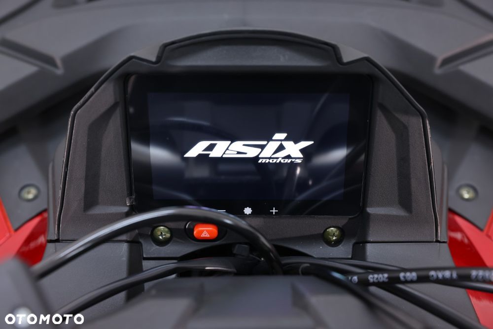 ASIX Tytan 200RR - 19