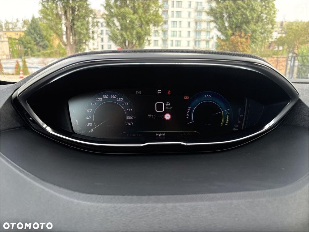 Peugeot 3008 1.6 PureTech Hybrid PHEV Allure Pack S&S EAT8 - 14