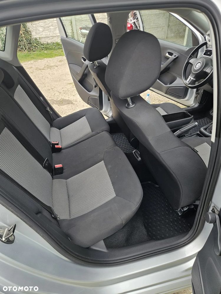 Volkswagen Polo - 10