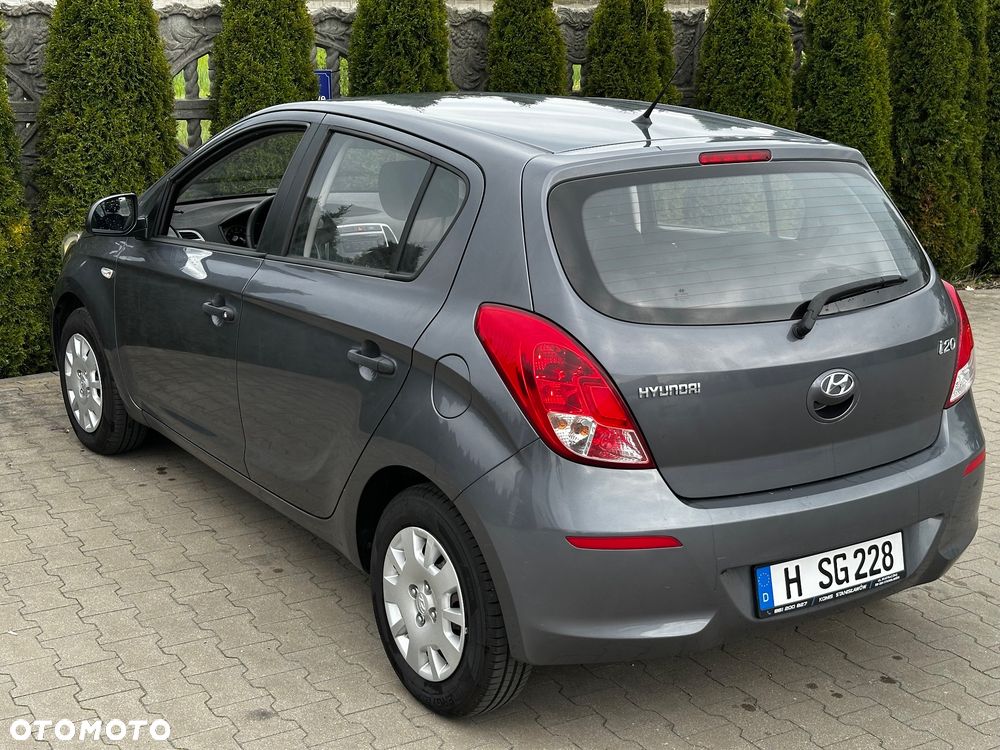 Hyundai i20 1.25 Comfort - 10