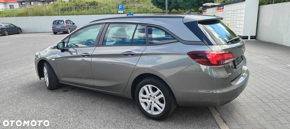 Opel Astra 1.6 D Start/Stop Automatik Innovation - 10