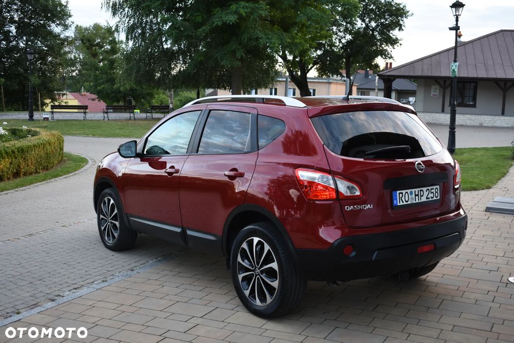 Nissan Qashqai 2.0 dCi DPF I-Way - 9