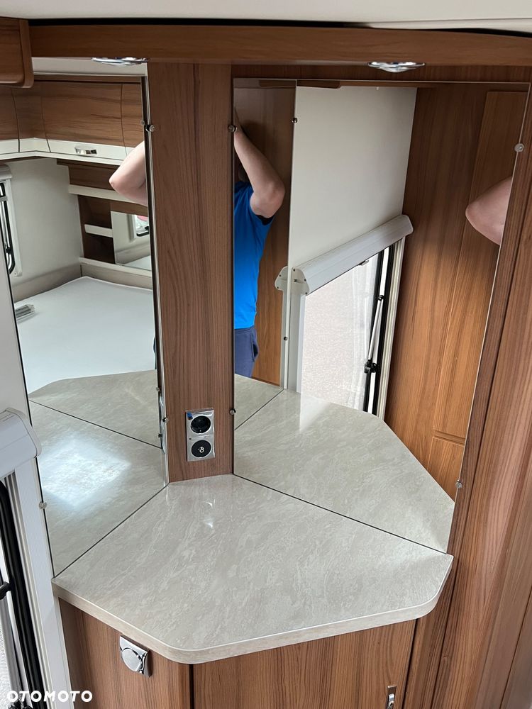 Tabbert Bellini 620 i / Vivaldi 450 i / Hobby Premium 610 i / Fendt Diamant 590 i Topas 620 i / LMC Kondor 650 i / Caravelair Rubis 390 - 12