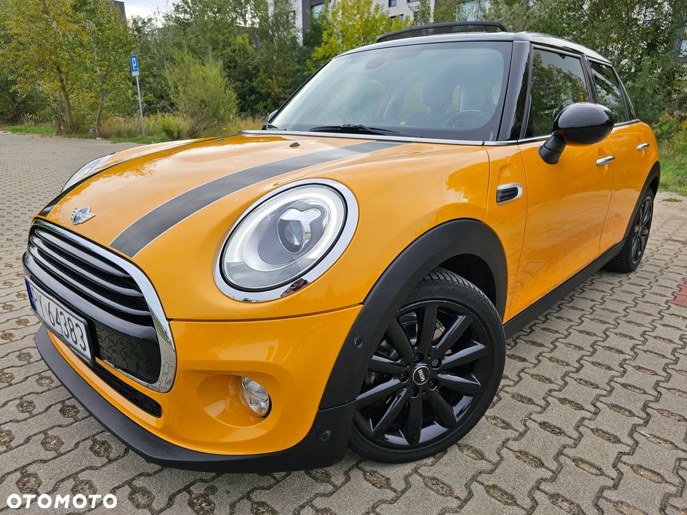 MINI Cooper Standard - 5