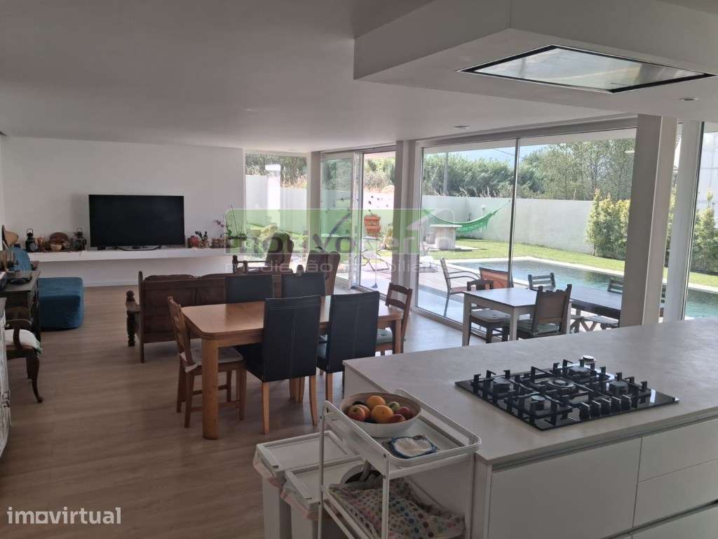 Moradia Isolada T6+1 com Piscina e Vista Única para a Serra de Sint... - Grande imagem: 3/17
