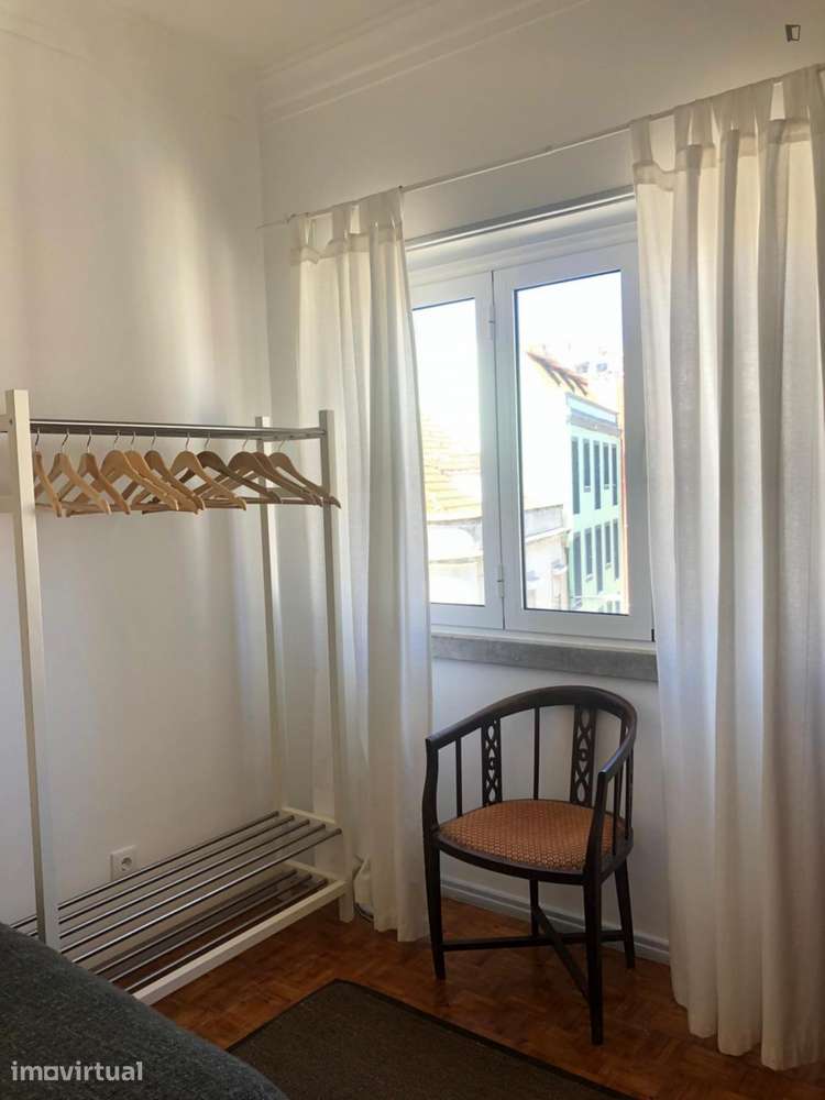Quarto - localizado em Anjos Lisbon - Grande imagem: 3/43