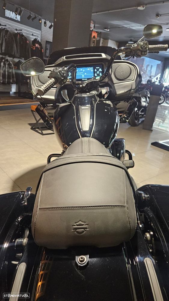 Harley-Davidson Road Glide - 8