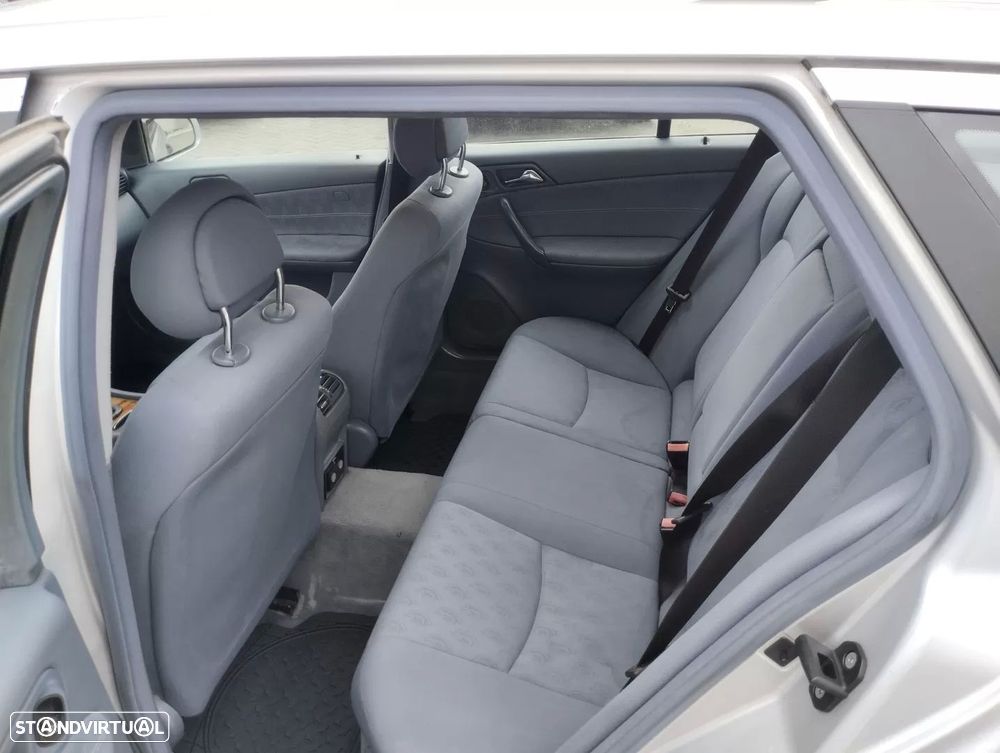 Mercedes-Benz C 220 CDi Avantgarde - 16