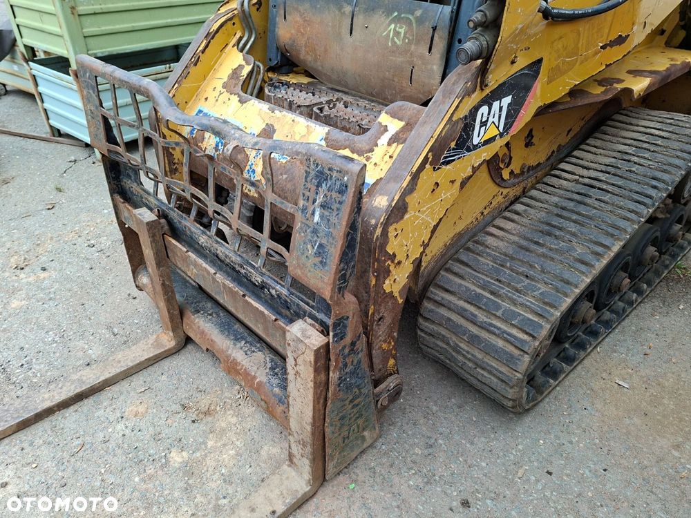 Caterpillar 257 B3 - 21