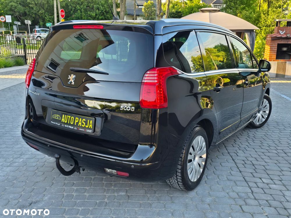 Peugeot 5008 HDI 150 Allure - 11