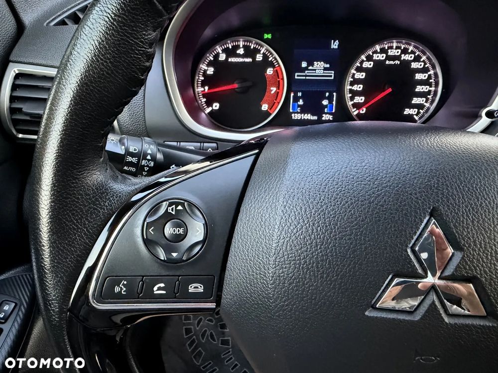 Mitsubishi Eclipse Cross 1.5 T Invite Plus - 28