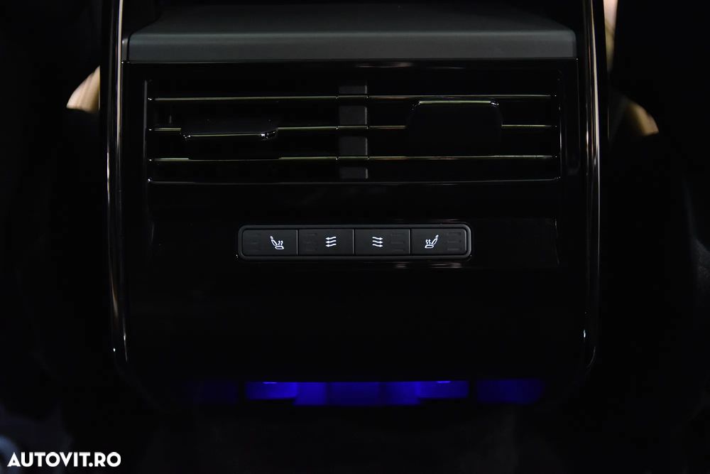 Land Rover Range Rover Sport 3.0 I6 D300 MHEV Dynamic SE - 22