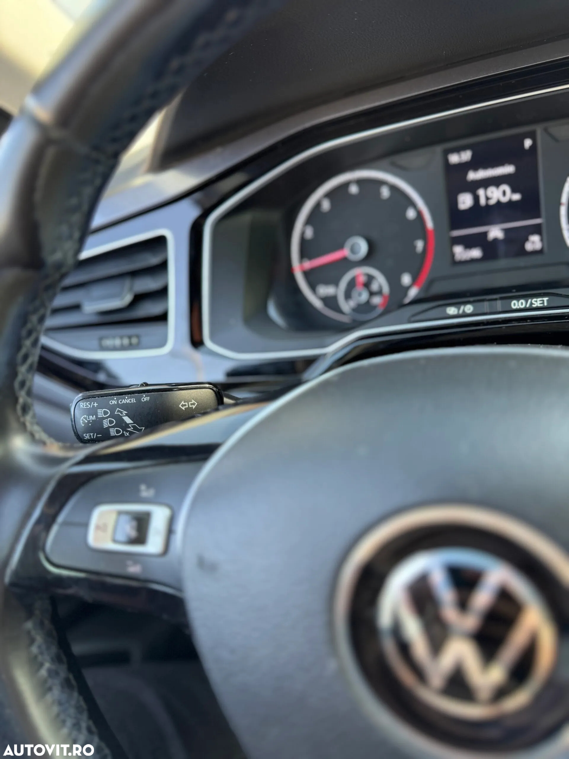 Volkswagen Polo 1.0 TSI DSG Highline - 31