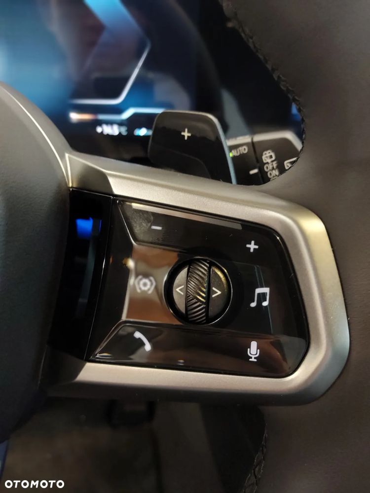 BMW X3 20 xDrive - 9