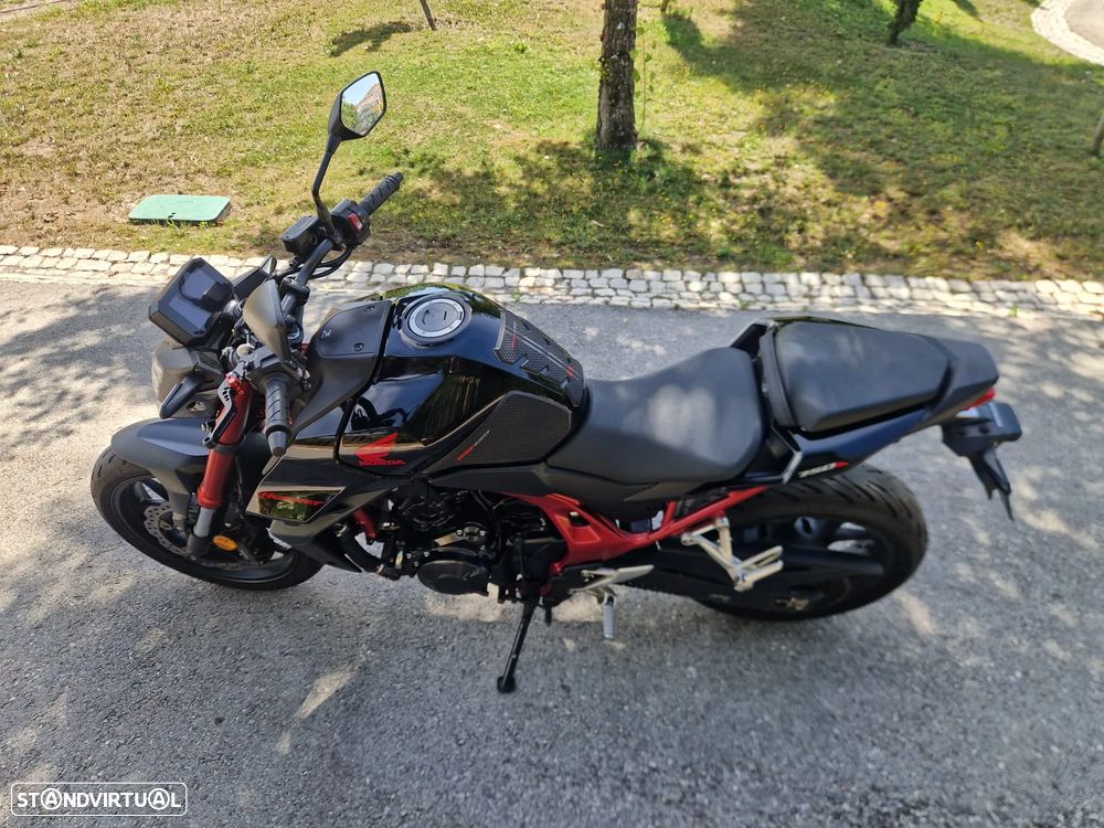 Honda Hornet 750 35kws Possível Financiamento - 3