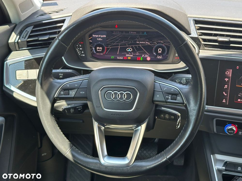 Audi Q3 - 19