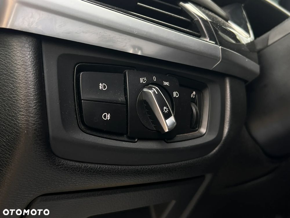 BMW X6 xDrive40d - 19
