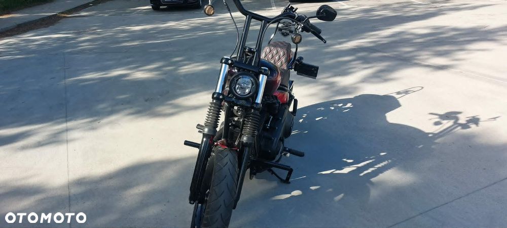 Harley-Davidson Softail Street Bob - 28