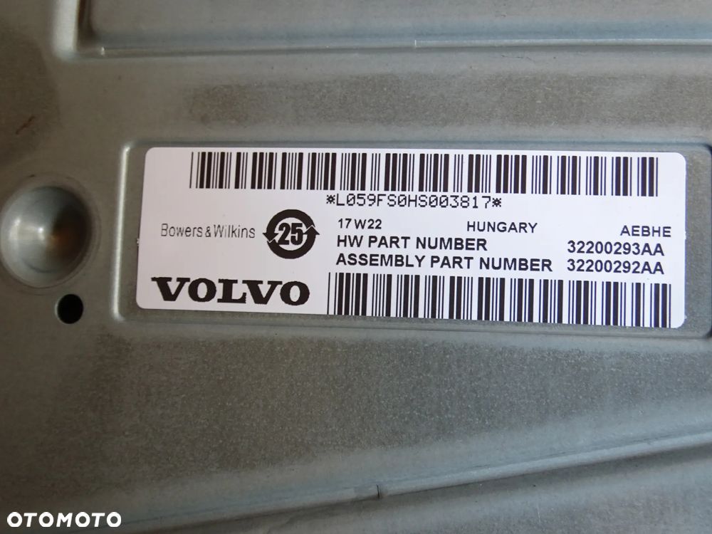VOLVO XC60 II ZESTAW BOWERS & WILKINS 2018- - 7