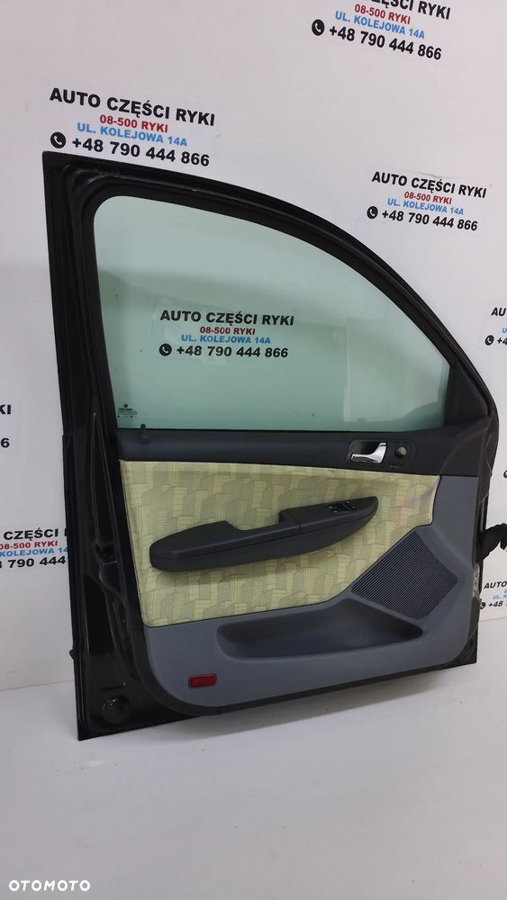 Skoda Fabia I Drzwi Lewy Przód 9910 - 7