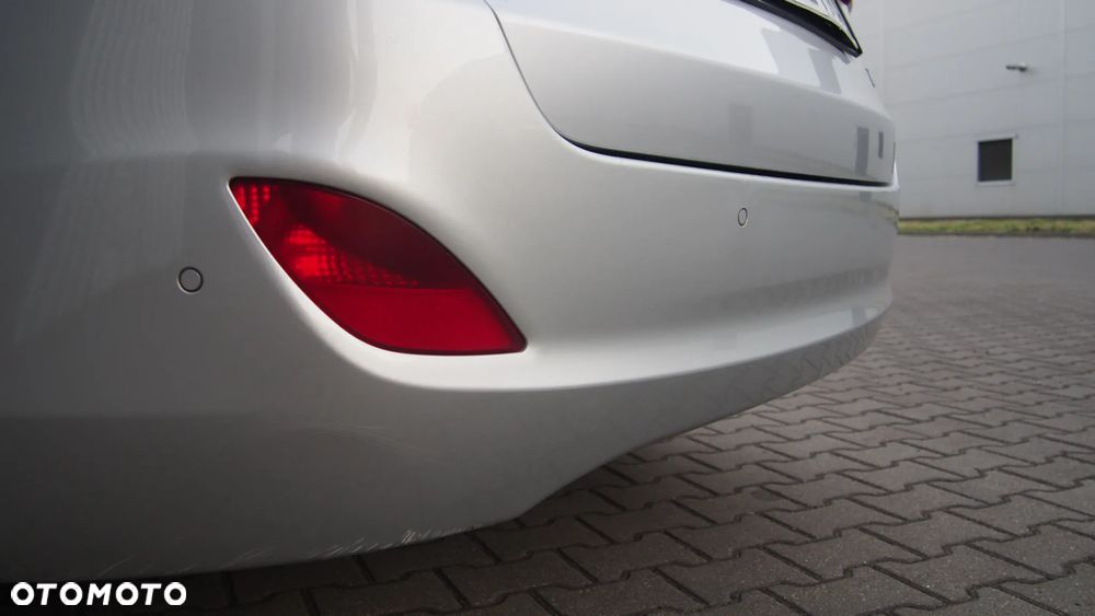 Hyundai i30 1.4 Family - 22