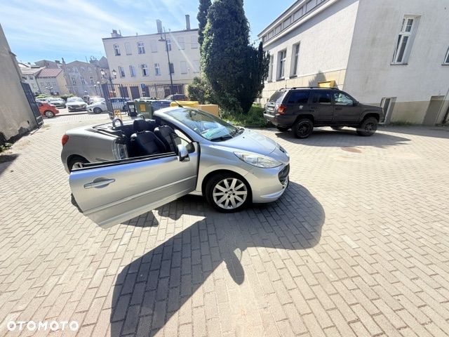 Peugeot 207 CC - 17