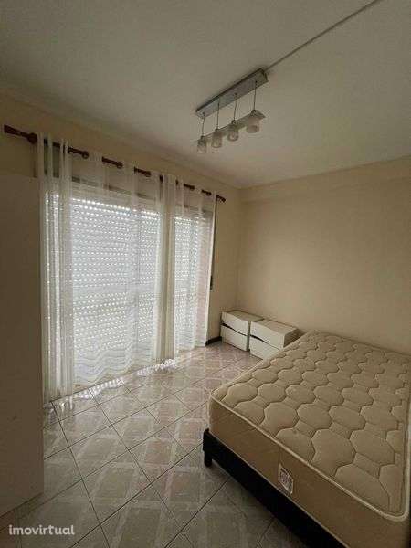 Apartamento T2 totalmente mobilado - Grande imagem: 3/3