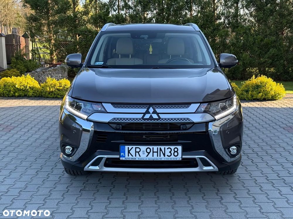 Mitsubishi Outlander 2.0 Intense Comfort 4WD CVT - 8