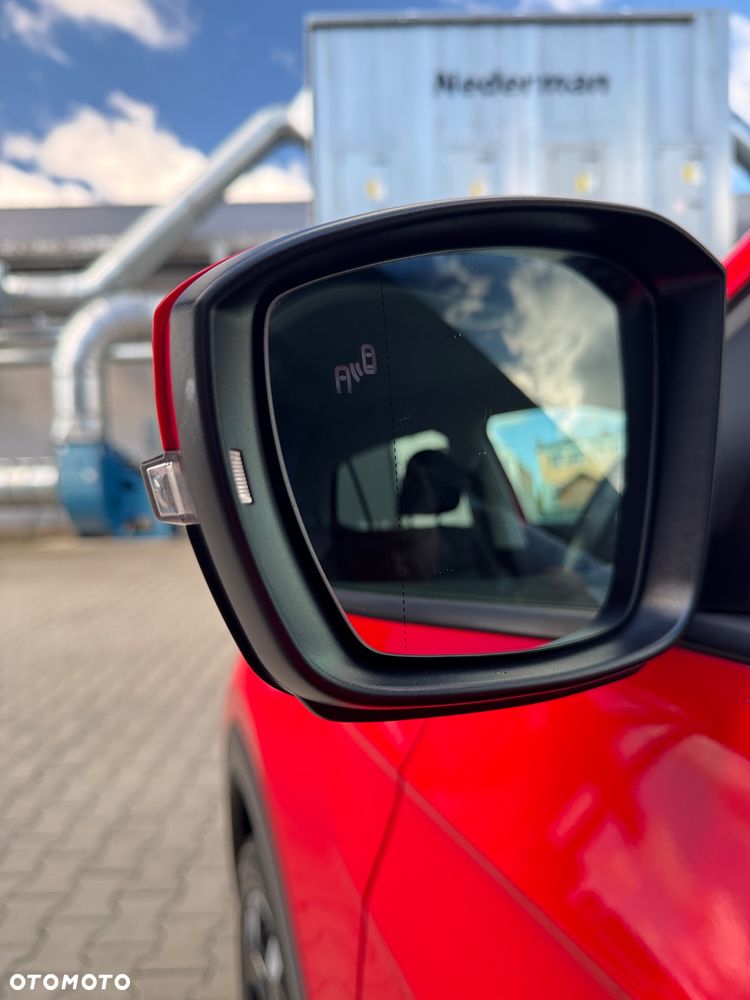Volkswagen T-Cross - 16