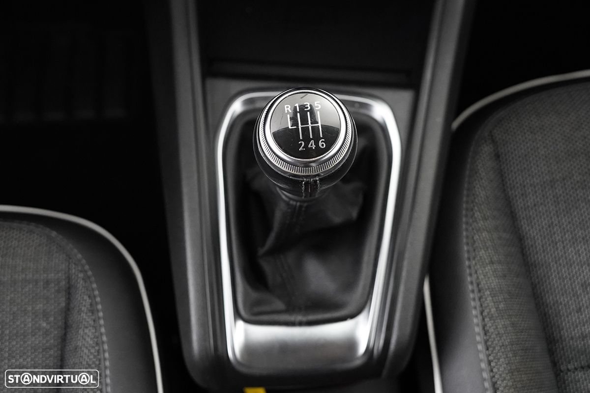 Renault Captur 1.0 TCe Techno Bi-Fuel - 14