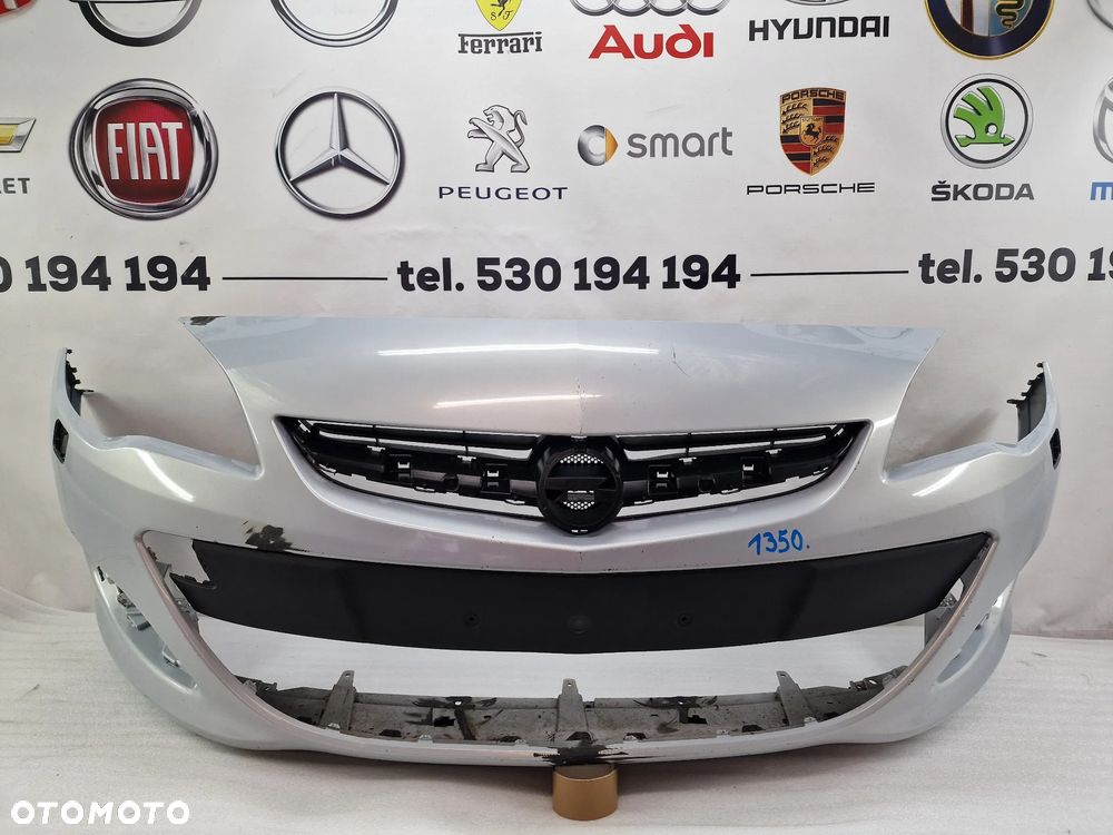 OPEL ASTRA IV LIFT 12- ZDERZAK PRZEDNI PRZÓD , NA SPRYSKI + ATRAPA / GRILL + HOKEJE , NR 13368660 , NR AUKCJI NZ1350 - 1