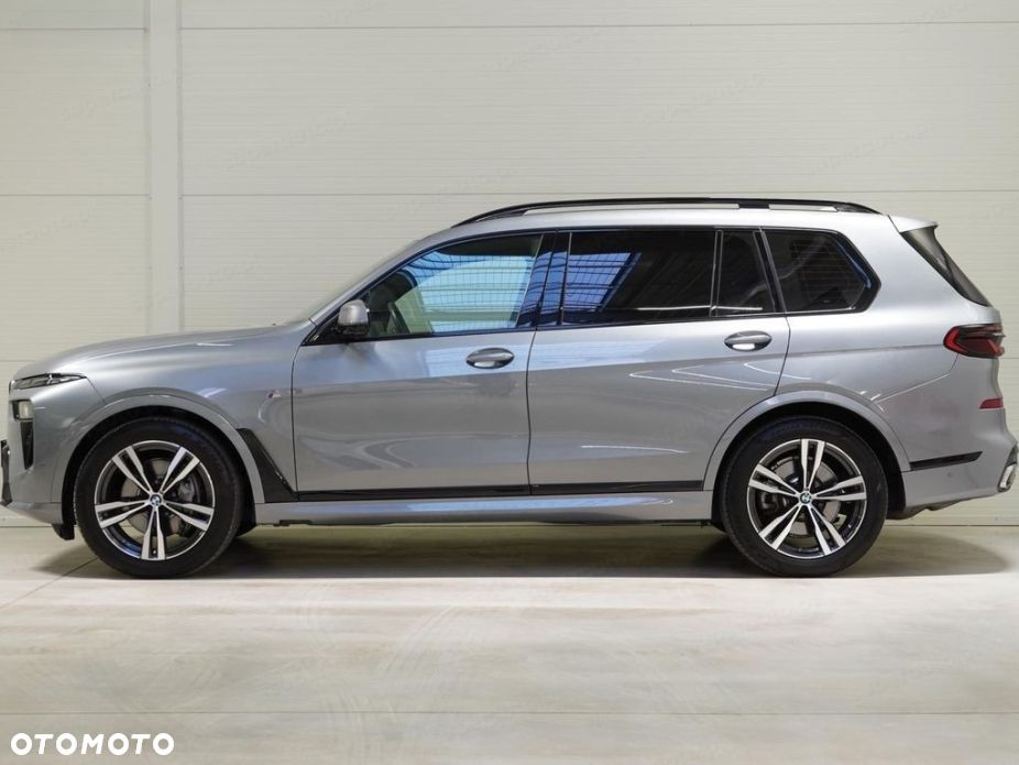 BMW X7 xDrive40d mHEV M Sport sport - 3