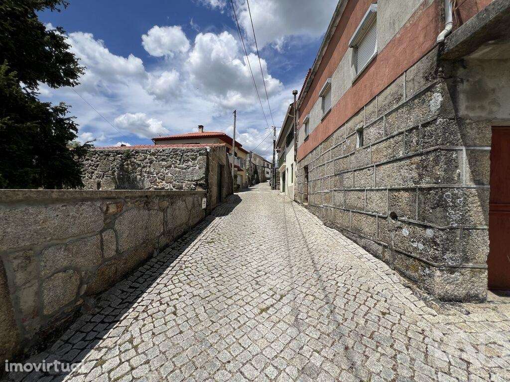 Casa / Villa T2 em Pousade e Albardo de 178,00 m2 - Grande imagem: 4/8