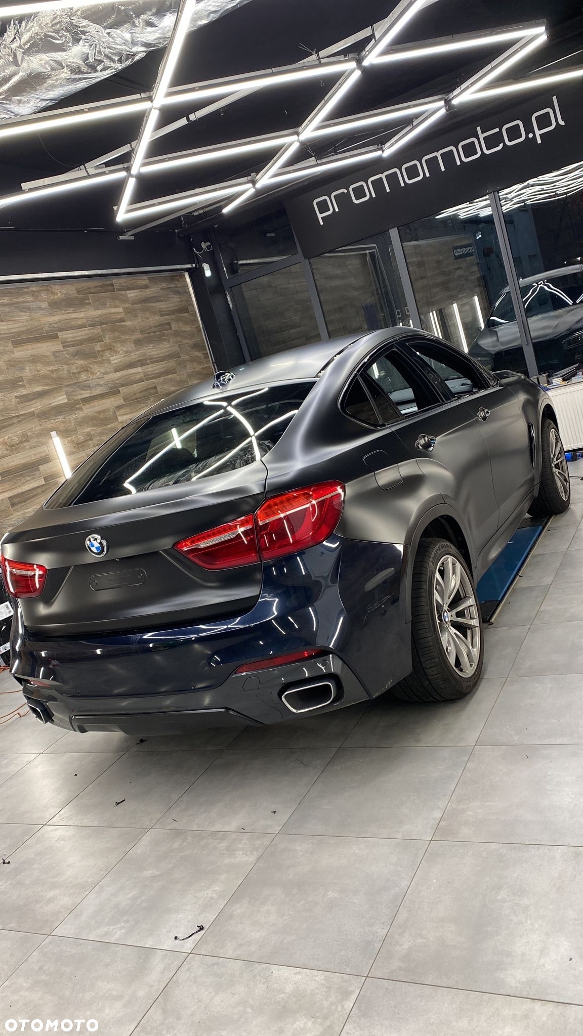BMW X6 xDrive30d - 23