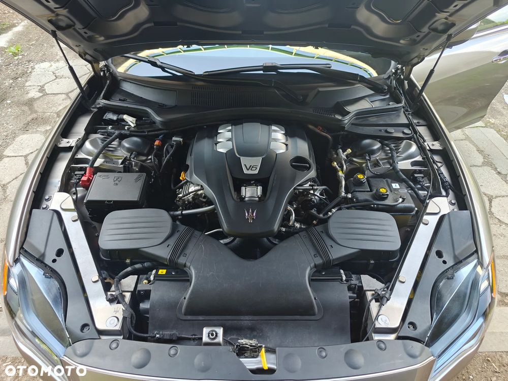 Maserati Quattroporte GT - 13