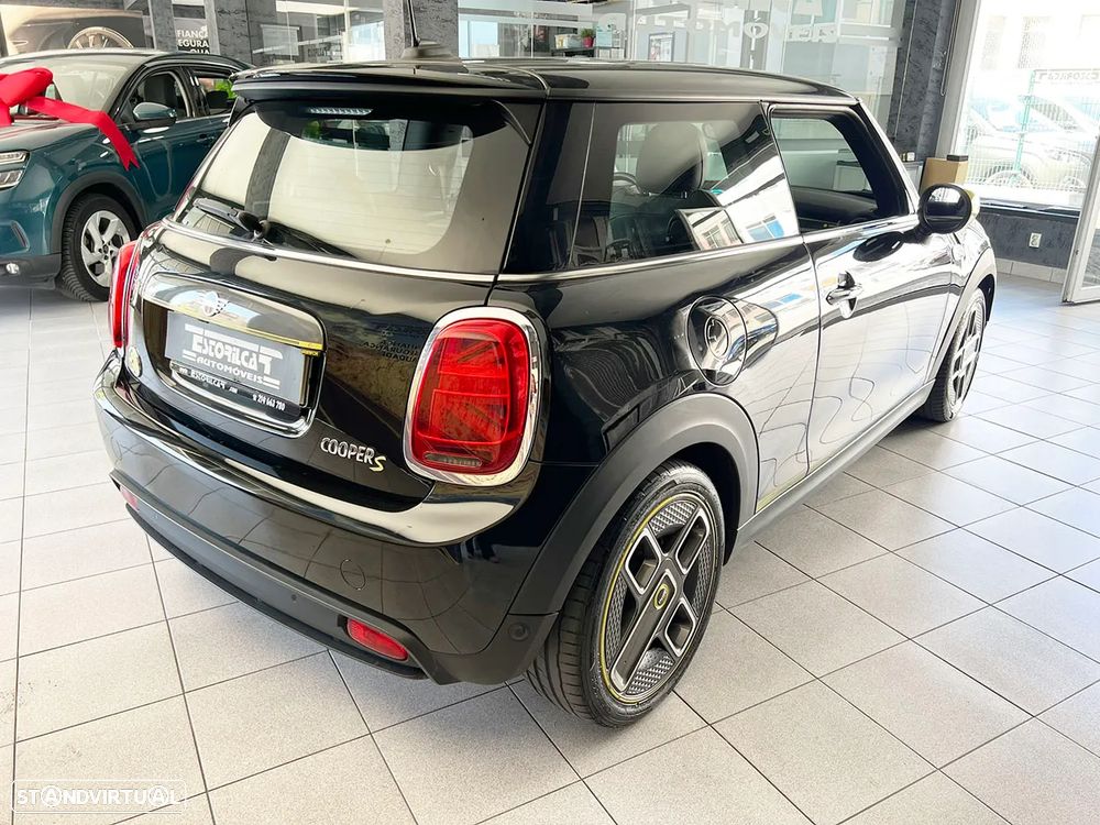 MINI 3 Portas Cooper SE - 5