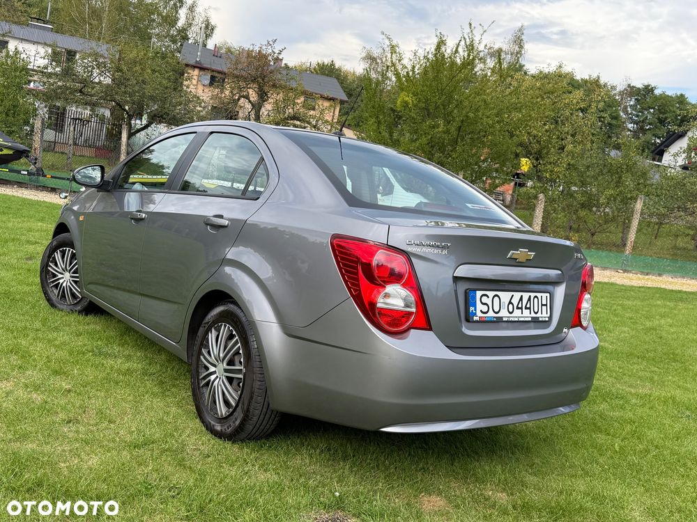 Chevrolet Aveo 1.4 LTZ - 6