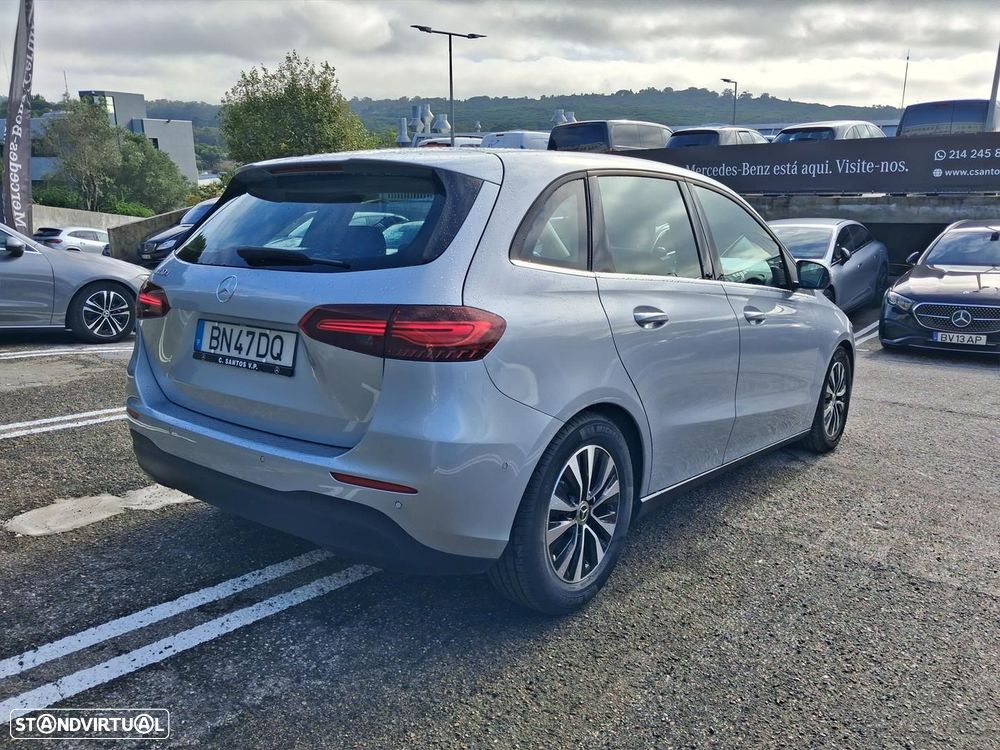 Mercedes-Benz B 180 d - 5