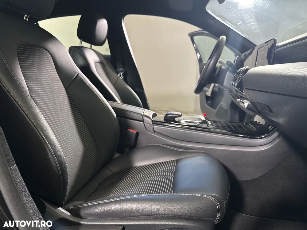 Mercedes-Benz A 200 d Aut. - 12